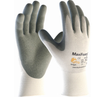 2433, size 10 MaxiFoam XCL   knitted gloves, nylon