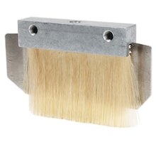101538  Spezialbürste mit Gewindebohrung M6